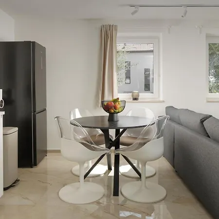 Appartamento Casa Olivetta With Private Pool & Pet Friendly Ližnjan
